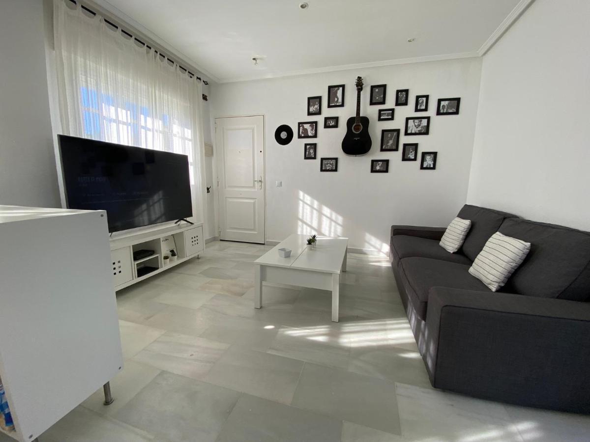 Pinar 10 Appartement Chiclana de la Frontera Buitenkant foto