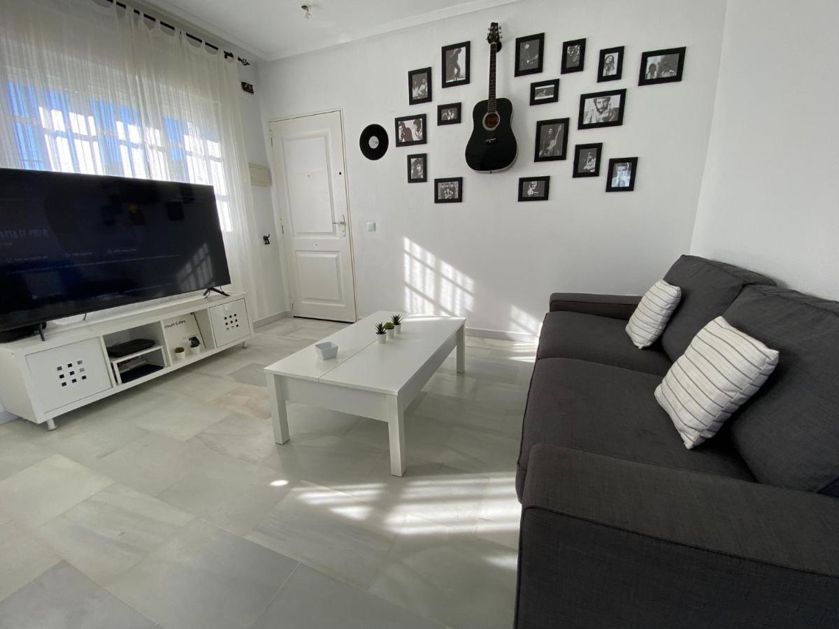 Pinar 10 Appartement Chiclana de la Frontera Buitenkant foto